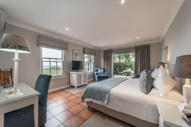 Luxury Tek Büyük Yataklı Oda