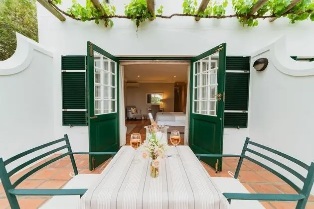 Luxury Tek Büyük Yataklı Oda