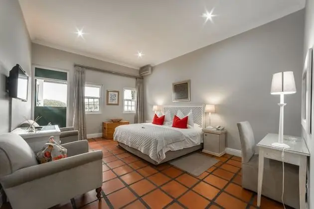 Superior Tek Büyük Yataklı Oda