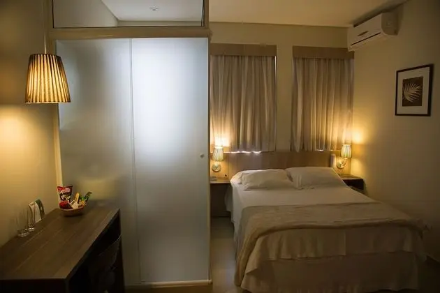 Luxury Tek Büyük Yataklı Oda