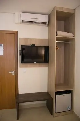 Luxury Tek Büyük Yataklı Oda