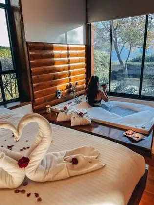Luxury Süit, Jakuzi, Vadi Manzaralı