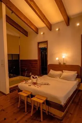 Luxury Süit, Jakuzi, Vadi Manzaralı