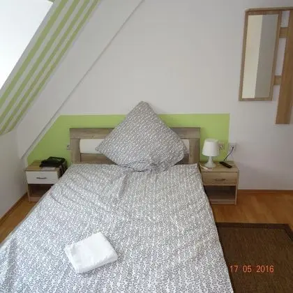 Tek Kişilik Oda, Sigara İçilmez