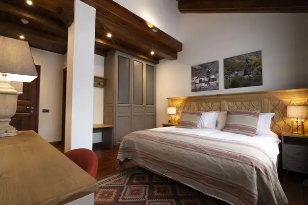Deluxe Tek Büyük Yataklı Oda, Sigara İçilmez
