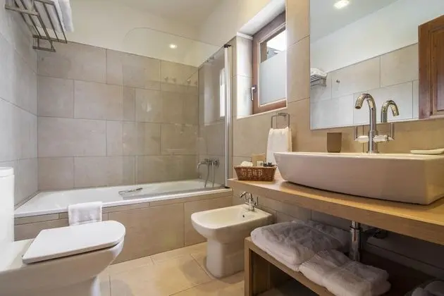 Deluxe Tek Büyük Yataklı Oda, Sigara İçilmez
