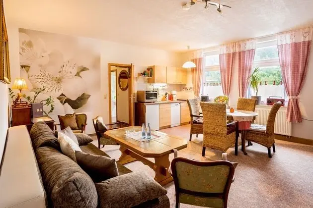 Family Apart Daire, 1 Büyük (Queen) Boy Yatak ve Çekyat