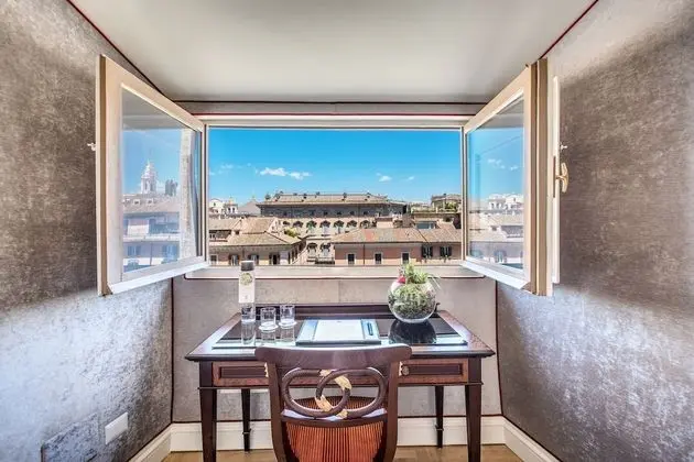 Deluxe Süit, 1 En Büyük (King) Boy Yatak ve Çekyat, Şehir Manzaralı