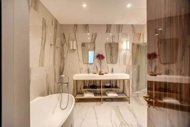 Luxury Süit, 1 En Büyük (King) Boy Yatak ve Çekyat, Şehir Manzaralı