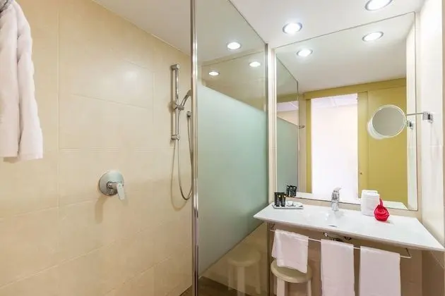Standard Tek Büyük Yataklı Oda, Balkon