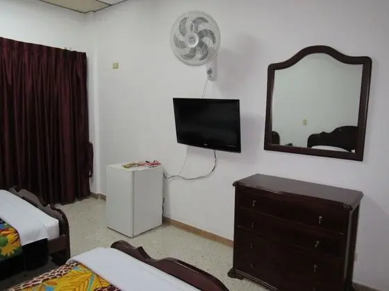 Tek Büyük Yataklı Oda