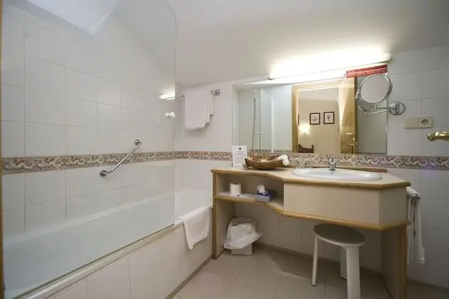 Superior Tek Büyük Yataklı Oda