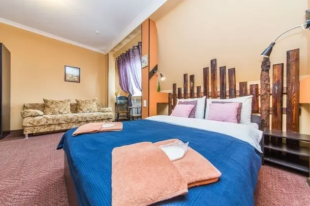 Comfort Tek Büyük Yataklı Oda