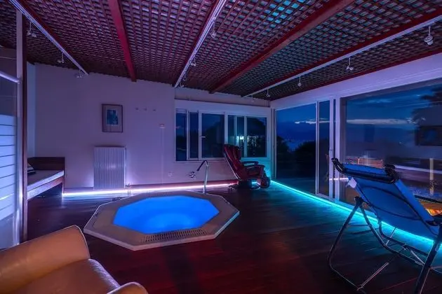 Villa, Dağ Manzaralı