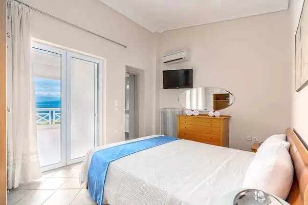 Villa, Deniz Manzaralı