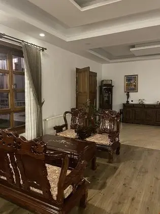 Aile Odası - Bahçe Manzaralı