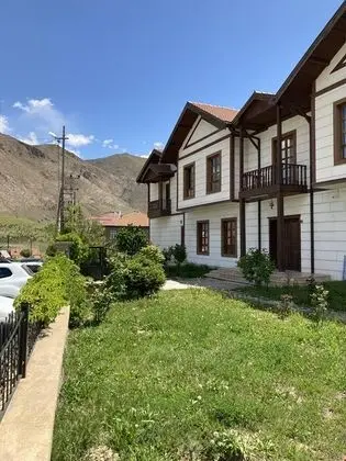 Suit Oda - Dağ Manzaralı