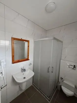 Aile Odası, Bahçe Manzaralı, 2. Kat