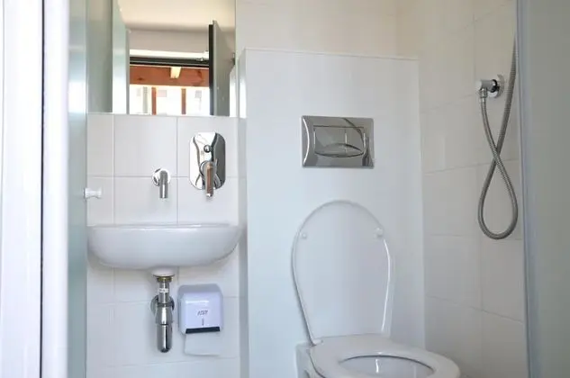 Tek Kişilik Oda, 1 Tek Kişilik Yatak