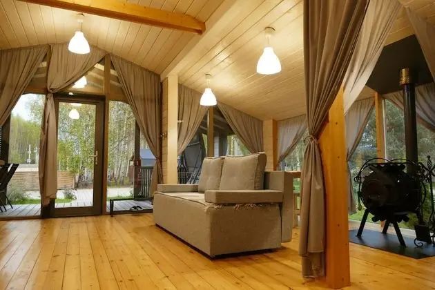 Kır Evi, 1 Yatak Odası, Avlu Manzaralı (Panorama 1)