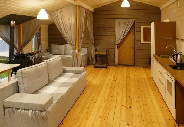 Kır Evi, 1 Yatak Odası, Avlu Manzaralı (Panorama 1)