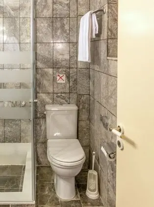 Stüdyo, Bahçe Manzaralı