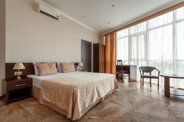 Standard Dört Kişilik Oda