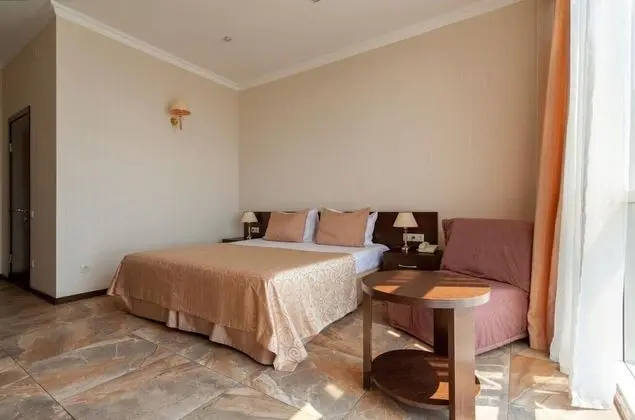 Standard Tek Büyük veya İki Ayrı Yataklı Oda