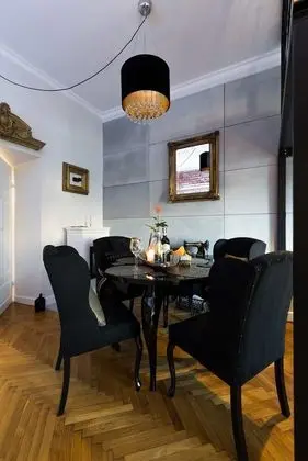 Exclusive Apart Daire (Bohaterow Getta Square)