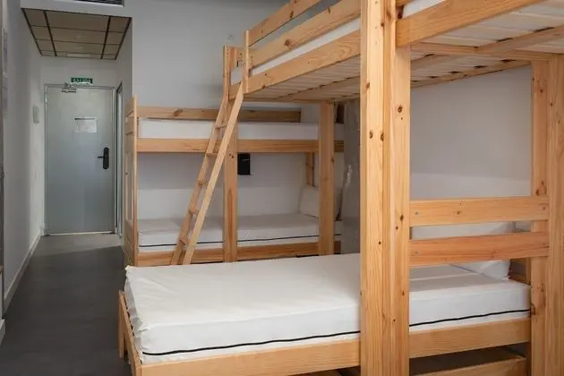 Ortak Ranzalı Oda, Karma Ranzalı Oda, Özel Banyo (Bed in a 10-beds mixed shared room)