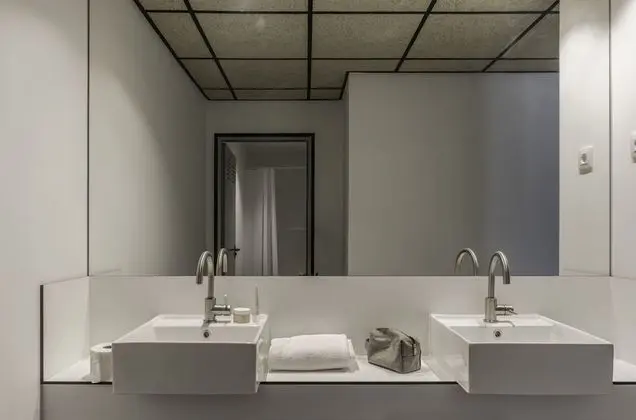 Ortak Ranzalı Oda, Karma Ranzalı Oda, Özel Banyo (Bed in a 10-beds mixed shared room)