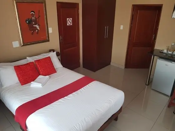 Luxury Tek Büyük Yataklı Oda