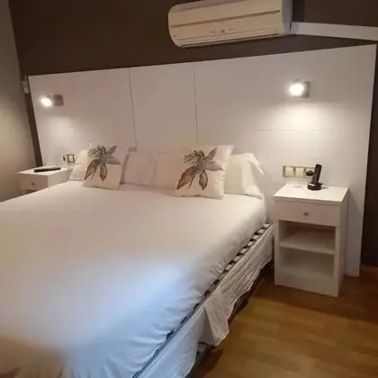 Standard Tek Büyük Yataklı Oda
