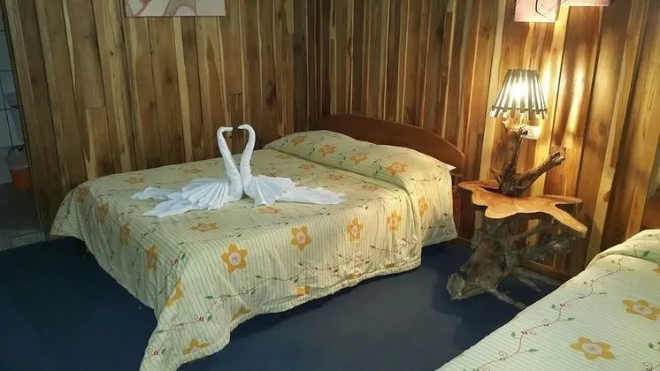 Tek Büyük Yataklı Oda, 1 Çift Kişilik Yatak