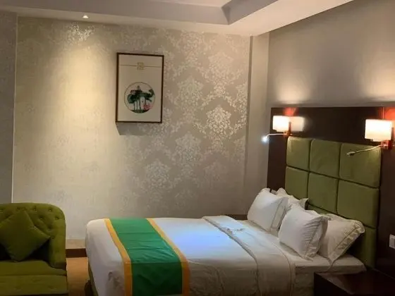 Deluxe Tek Büyük veya İki Ayrı Yataklı Oda