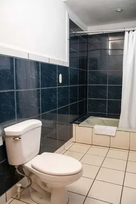 Basic Tek Büyük Yataklı Oda