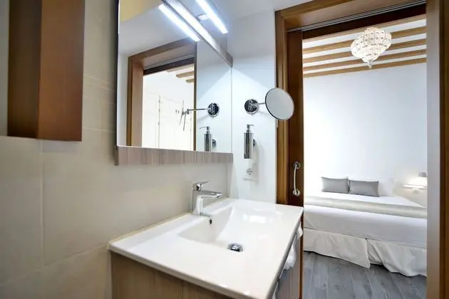 Çatı Katı Süiti (Penthouse)