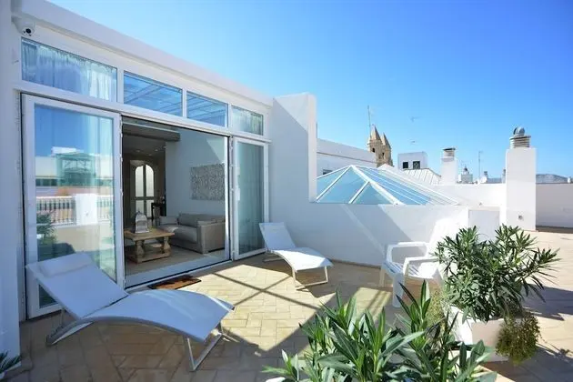 Çatı Katı Süiti (Penthouse)