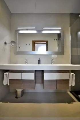 Çatı Katı Süiti (Penthouse)