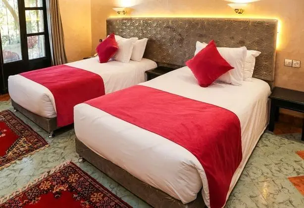 İki Ayrı Yataklı Oda, 2 Tek Kişilik Yatak