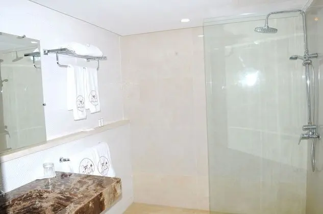 Junior Süit, 1 Çift Kişilik Yatak