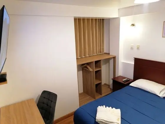 Classic Tek Büyük Yataklı Oda