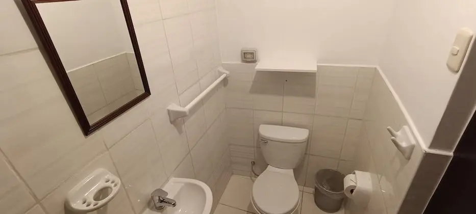 Classic Tek Büyük Yataklı Oda