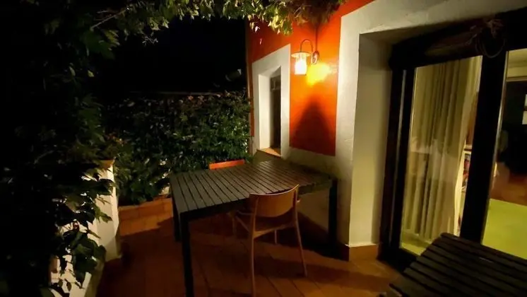 Exclusive Stüdyo, Banyolu/Duşlu, Bahçe Manzaralı (Studio with terrace)