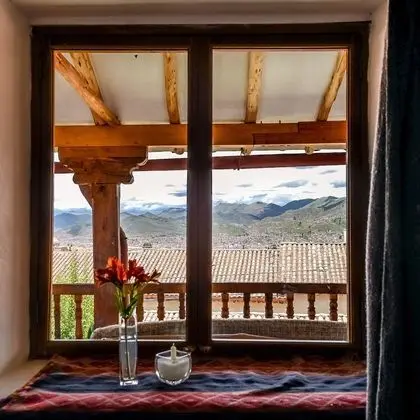 Tek Büyük veya İki Ayrı Yataklı Oda, 3 Tek Kişilik Yatak, Balkon, Dağ Manzaralı