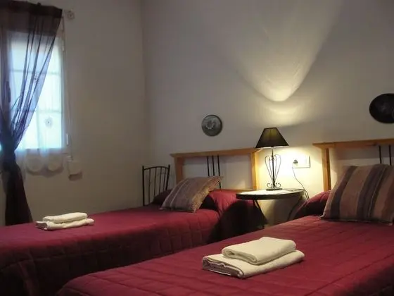 Tek Büyük veya İki Ayrı Yataklı Oda