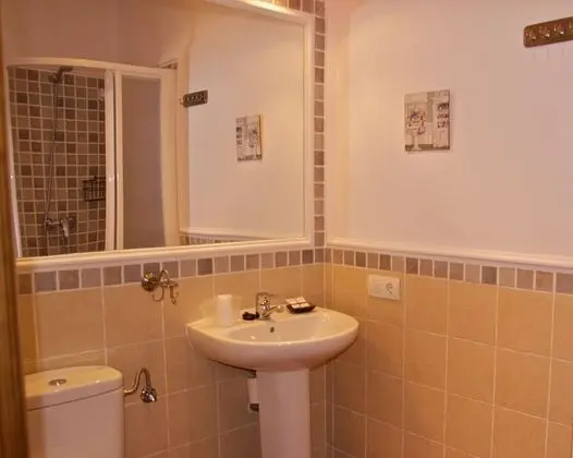 Tek Büyük veya İki Ayrı Yataklı Oda