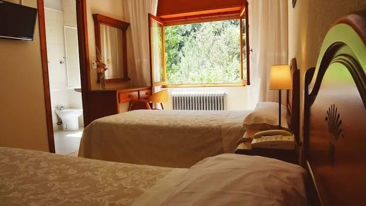 Economy Tek Büyük Yataklı Oda