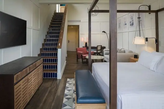 Rooftop Junior Suite El Beso