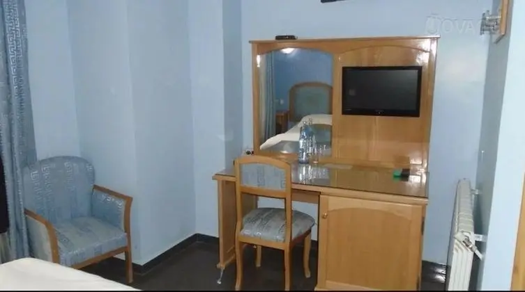 Tek Kişilik Oda, Sigara İçilmez